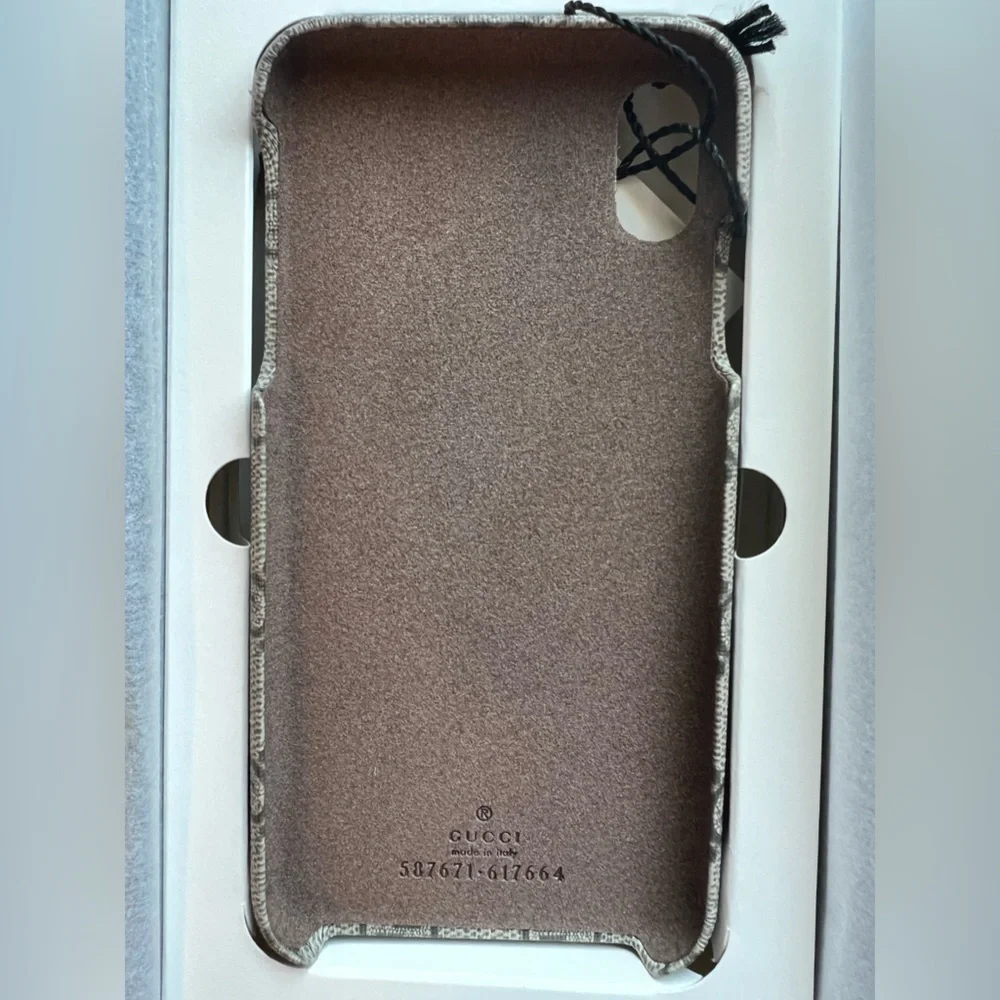 NWT GUCCI iPhone XS Max Cell Phone Case with Gift Box - Beige Multi